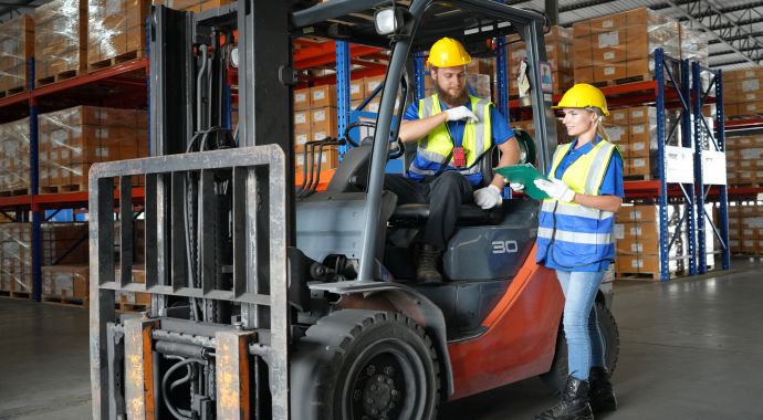 Cursos para operadores de montacarga