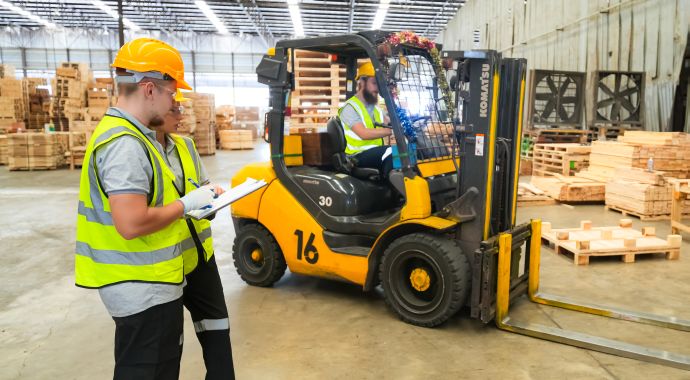 Capacitación de cargadores y minicargadores